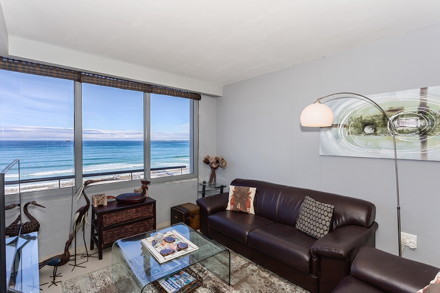 2 Bedroom Property for Sale in Bloubergrant Western Cape